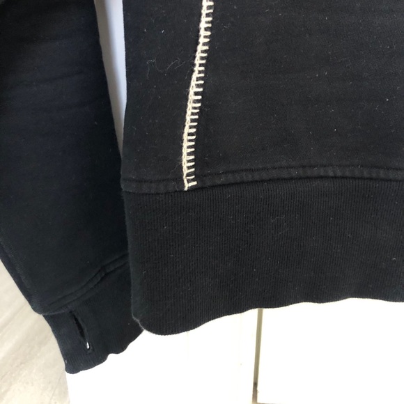 Lululemon Limited Edition Black Scuba Sweater - Picture 8 of 8